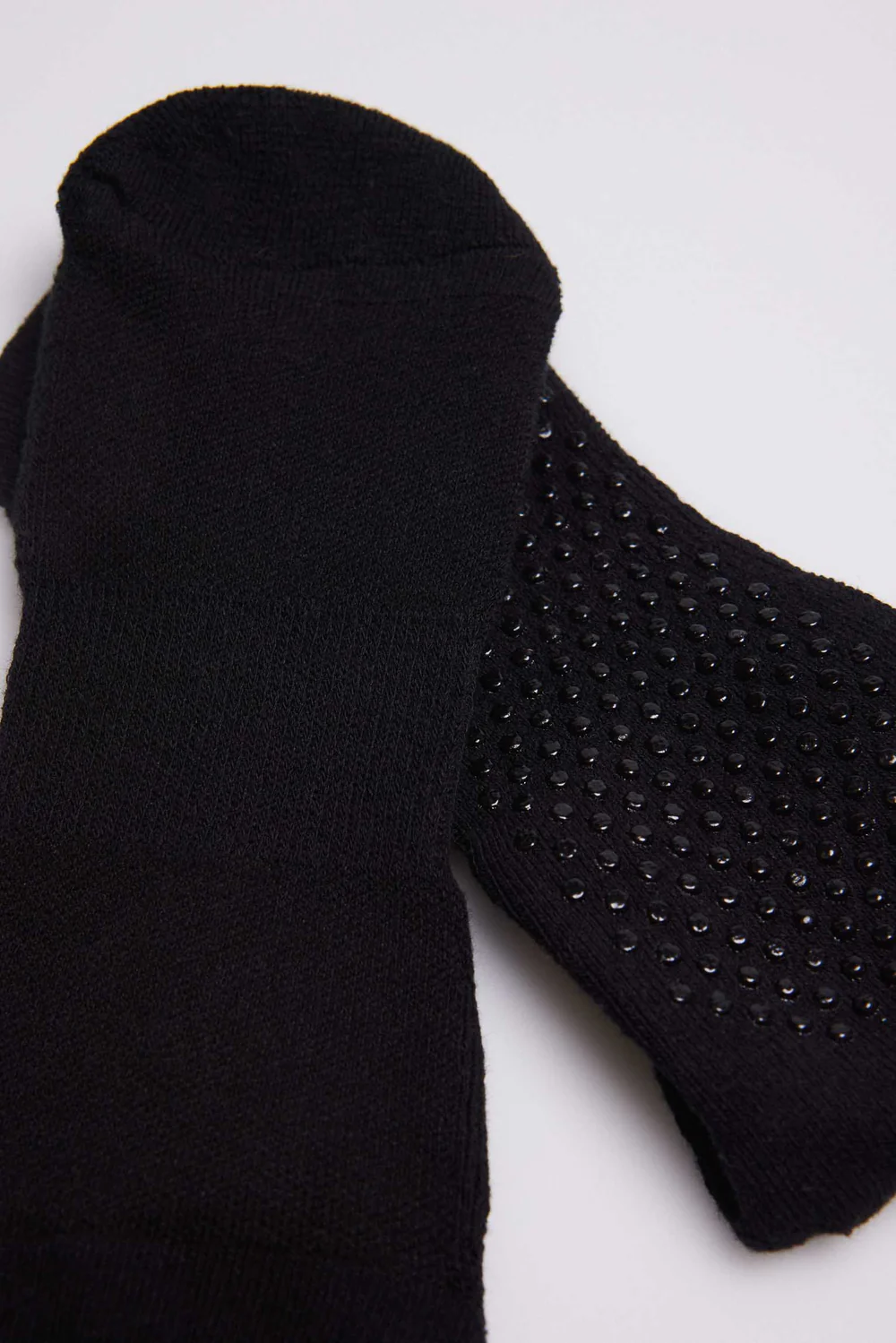 Meias para ioga e pilates em algodão preto - Image 3